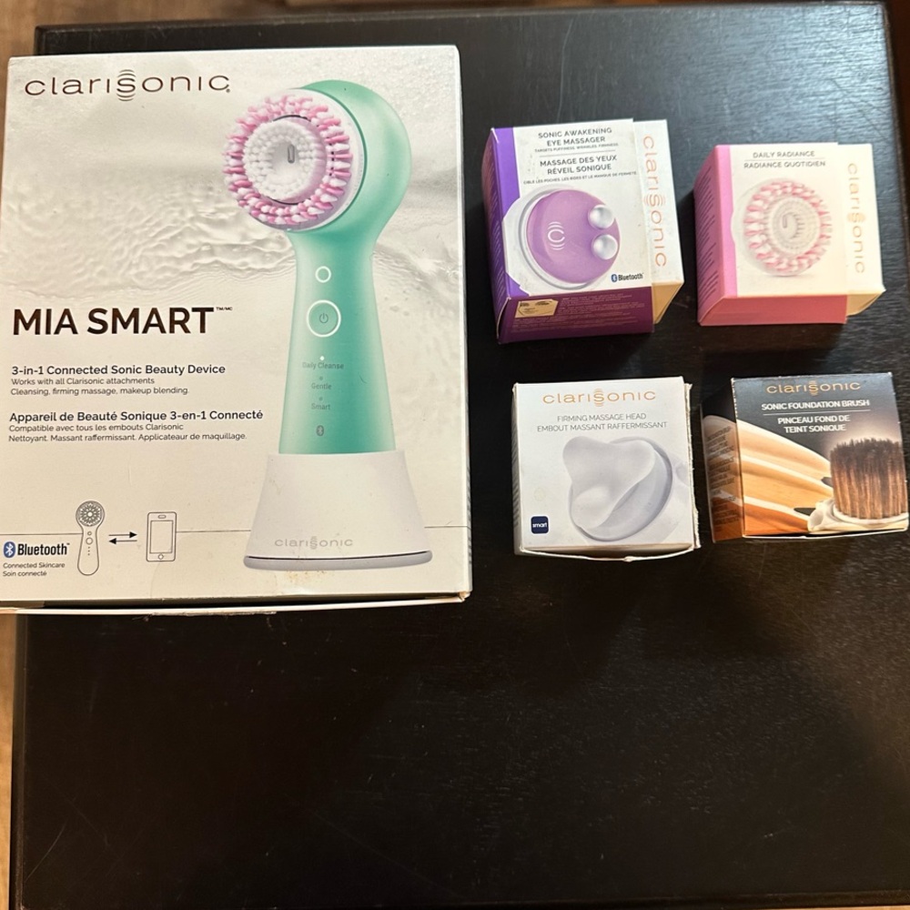 Clarisonic Mia Smart Sonic Beauty Device Set